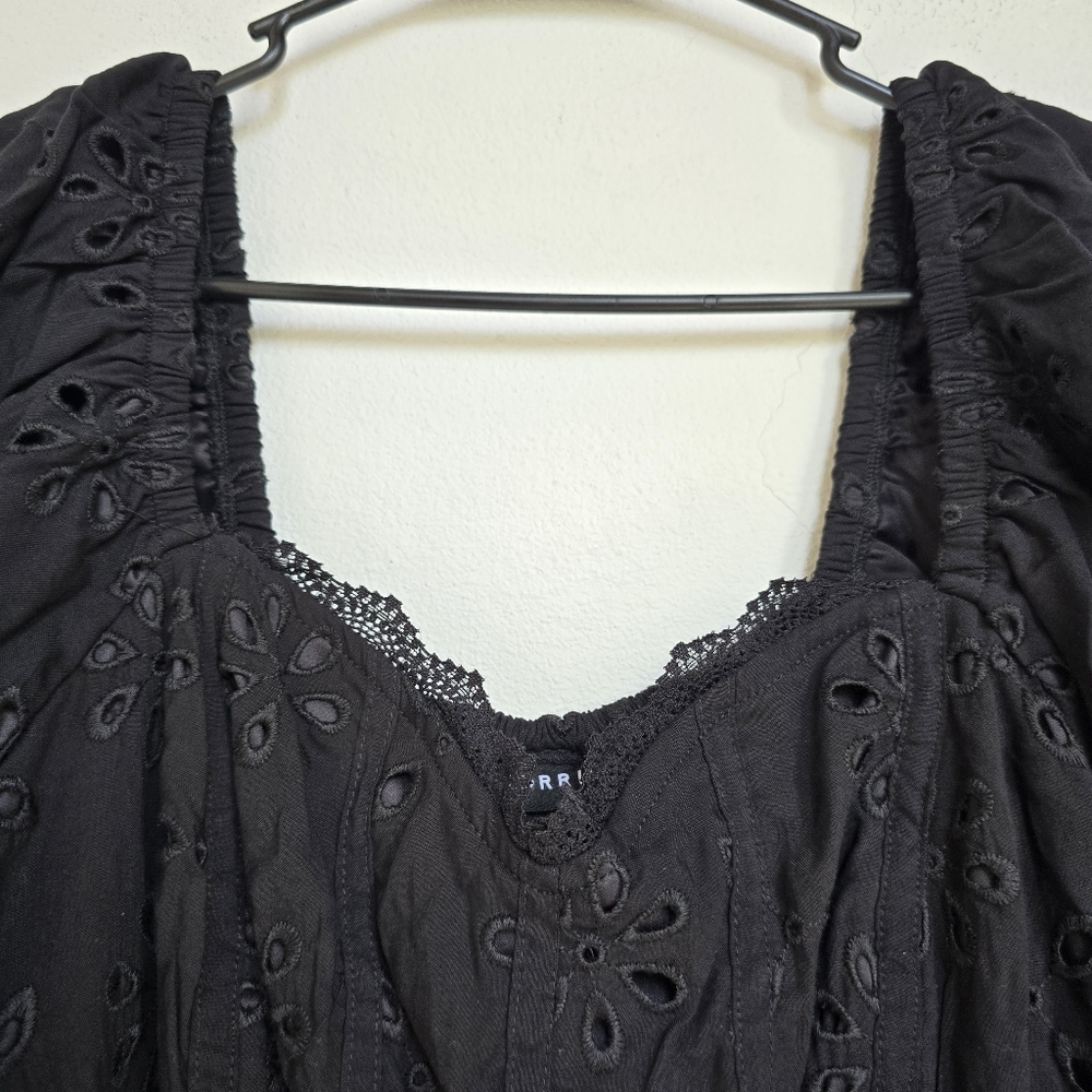 NWT TORRID Babydoll Eyelet Challis Black Short Sleeve Blouse Size 1X 14-16 - Picture 6 of 16